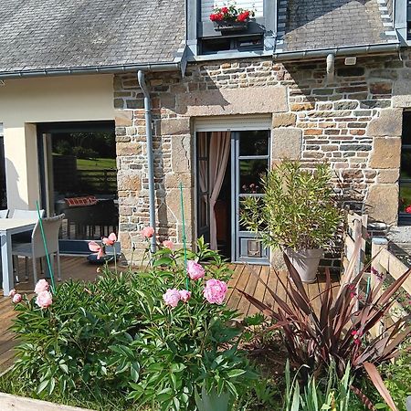 Le Val Daniniere B&B Adult Only Le Mesnil-Garnier ภายนอก รูปภาพ