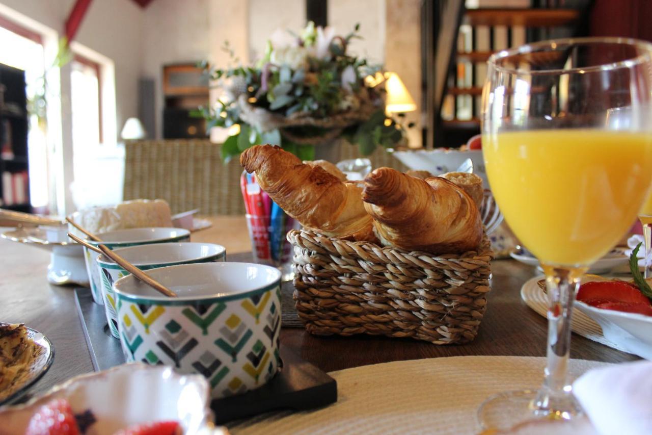 Le Val Daniniere B&B Adult Only Le Mesnil-Garnier ภายนอก รูปภาพ