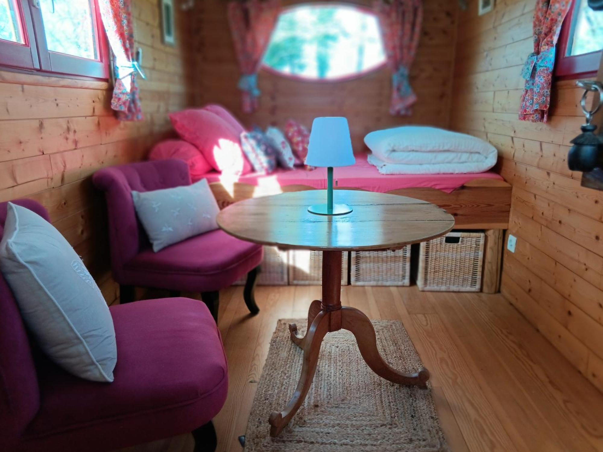 Le Val Daniniere B&B Adult Only Le Mesnil-Garnier ภายนอก รูปภาพ