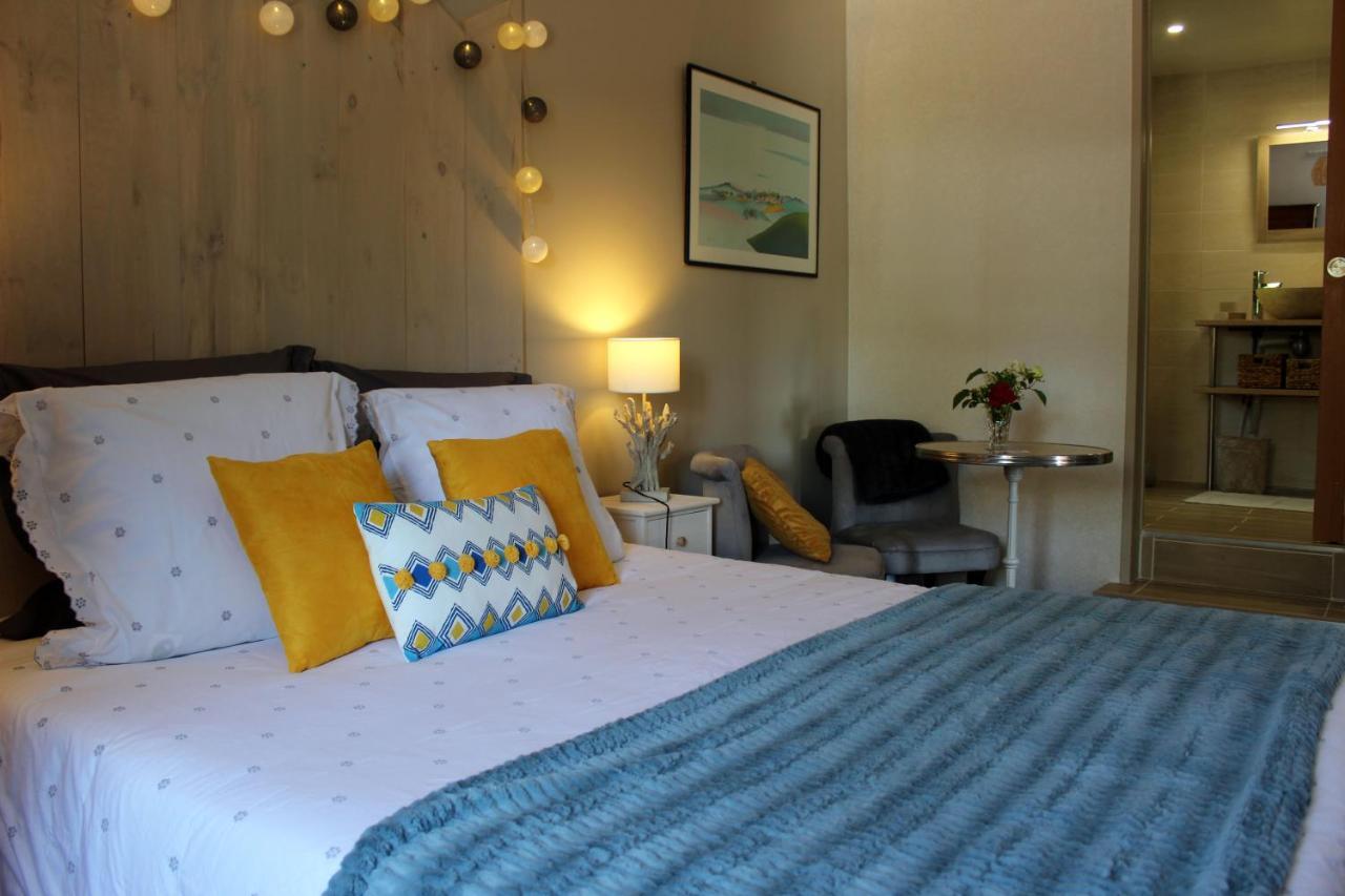 Le Val Daniniere B&B Adult Only Le Mesnil-Garnier ภายนอก รูปภาพ