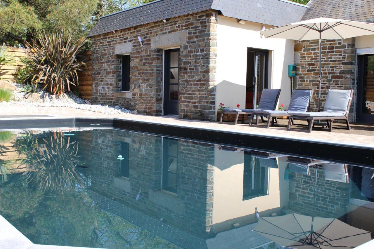 Le Val Daniniere B&B Adult Only Le Mesnil-Garnier ภายนอก รูปภาพ